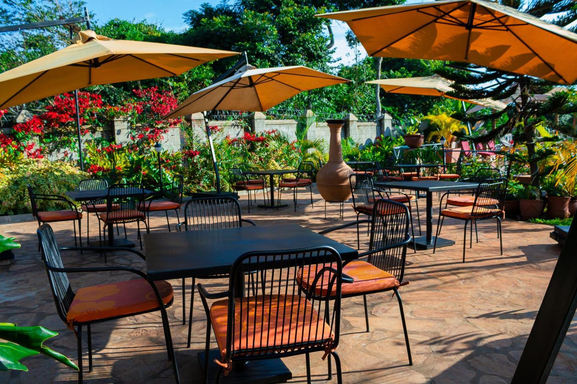 The Lakeside Entebbe Exterior foto