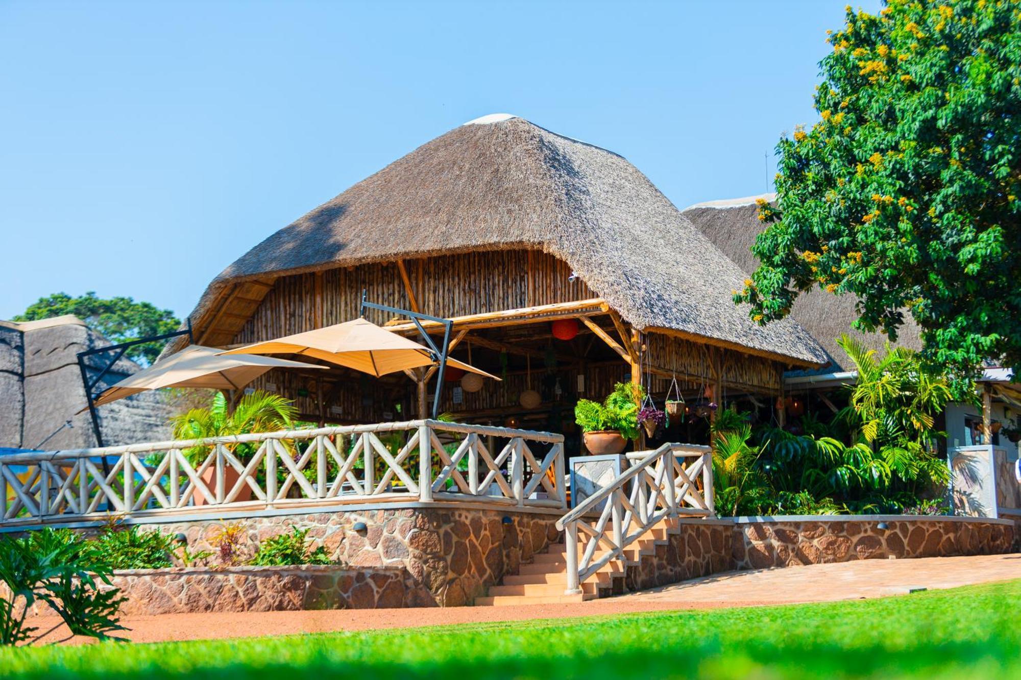 The Lakeside Entebbe Exterior foto